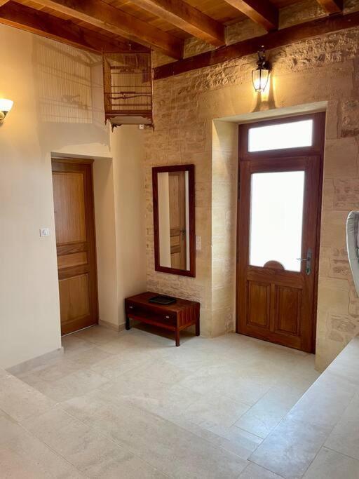 Charming 19Th Century Farmhouse With Pool Vitrac  Buitenkant foto
