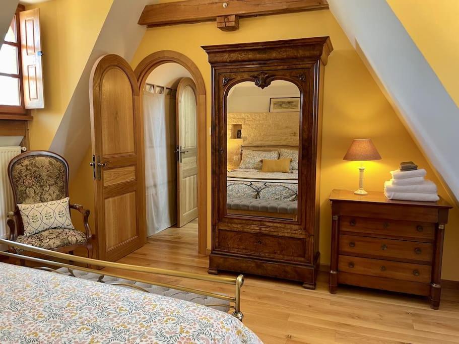 Charming 19Th Century Farmhouse With Pool Vitrac  Buitenkant foto